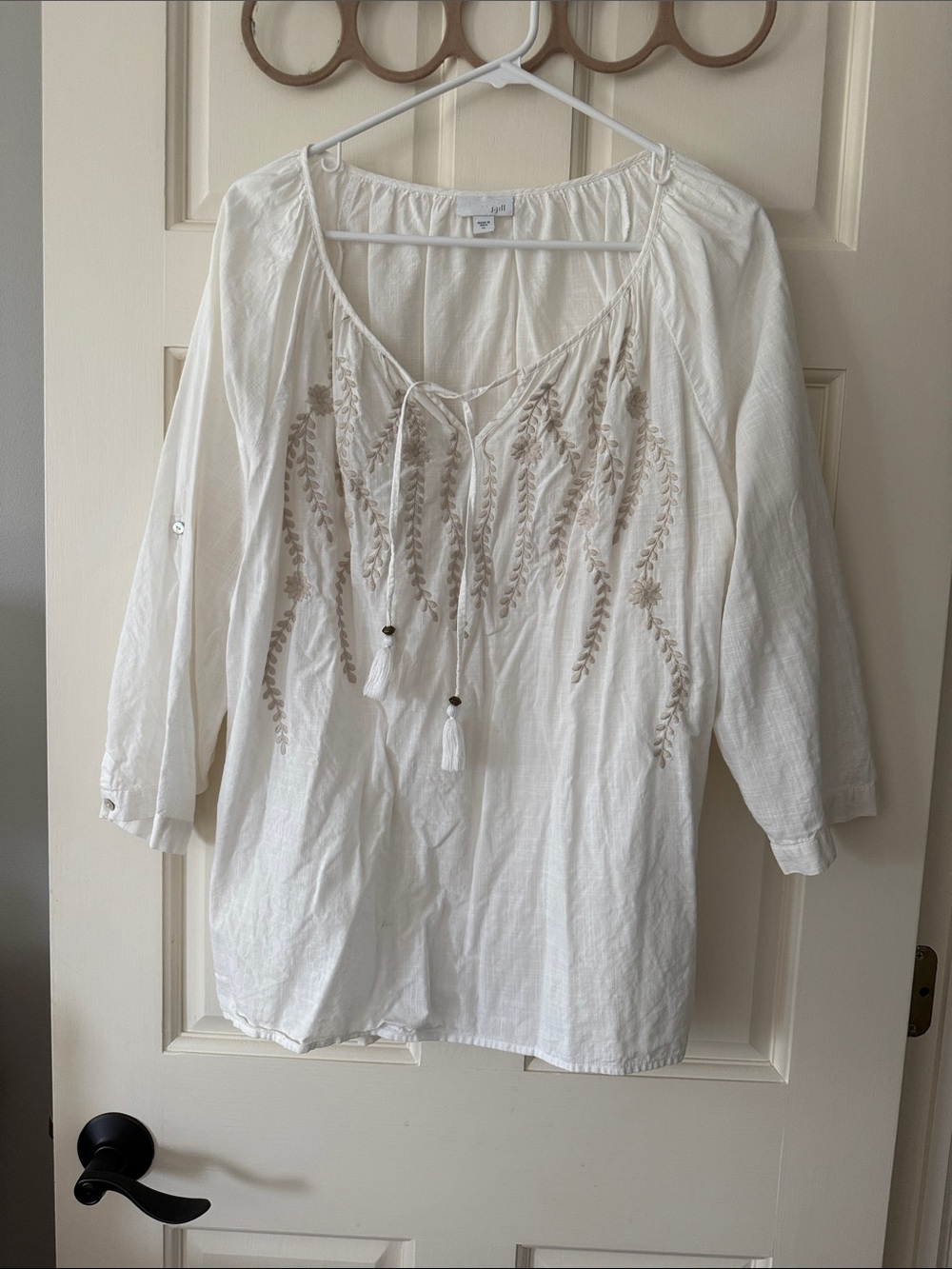 J. Jill White Peasant Blouse with Cream Embroidery